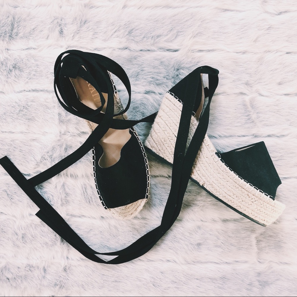 Wedged espadrilles